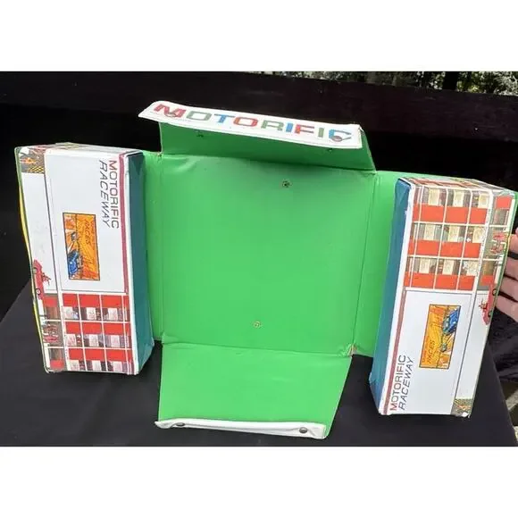 Vintage 1970’s Motorific Race Rally slot Car Carrying Case Slotless Cars